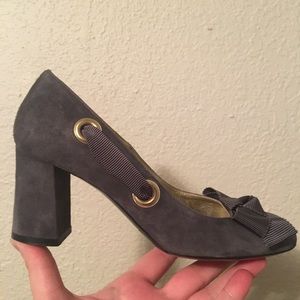 Bettye Muller Round Toe Grey Suede Block Heel Bow